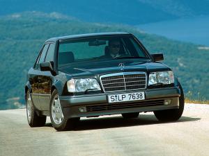 Mercedes-Benz E500 '1993